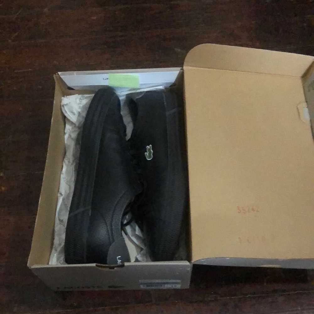 Lacoste Black Sneakers Casual Athletic Style